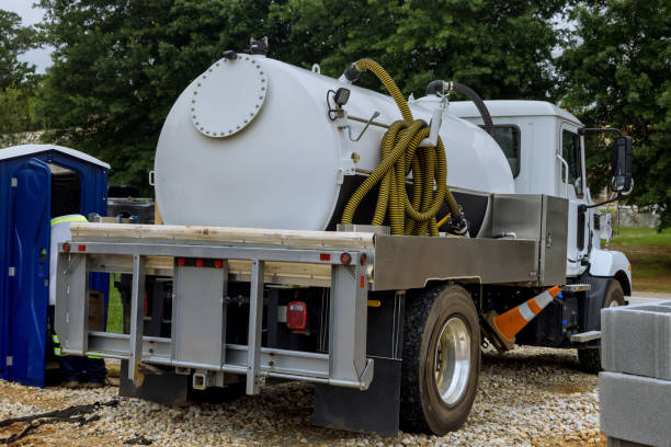 Best Portable restroom trailer rental  in Washington, NJ