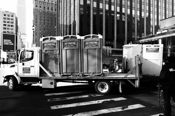 Best Portable restroom trailer rental  in Washington, NJ